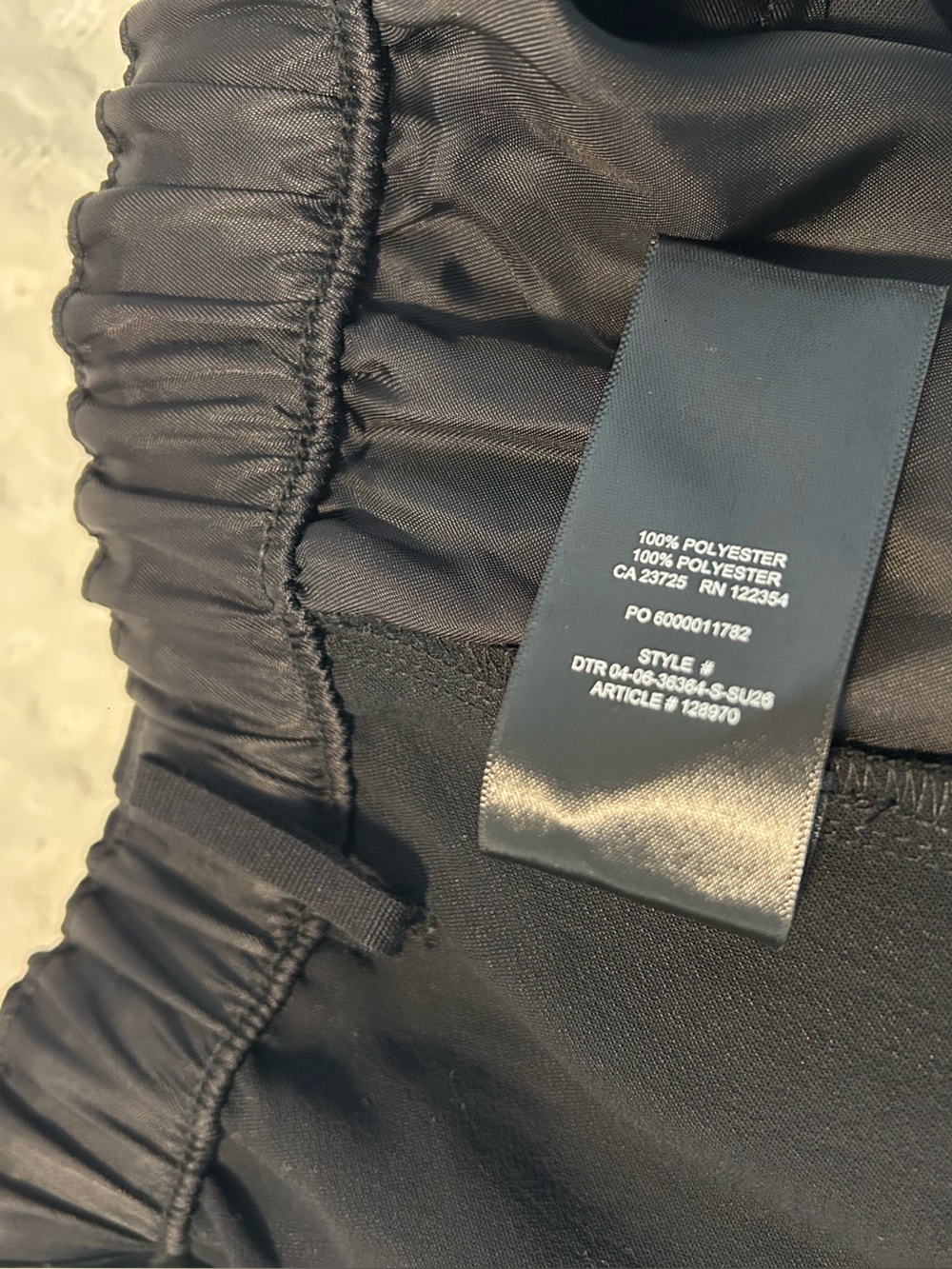 Aritzia The Lodge Pant - Crepette - Black Size XL Short NWOT - Picture 11 of 11